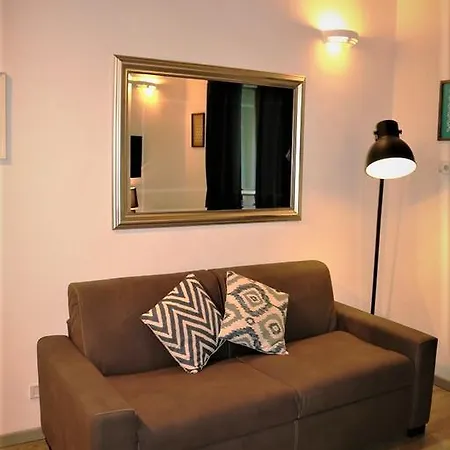 Riari Trastevere Apartment